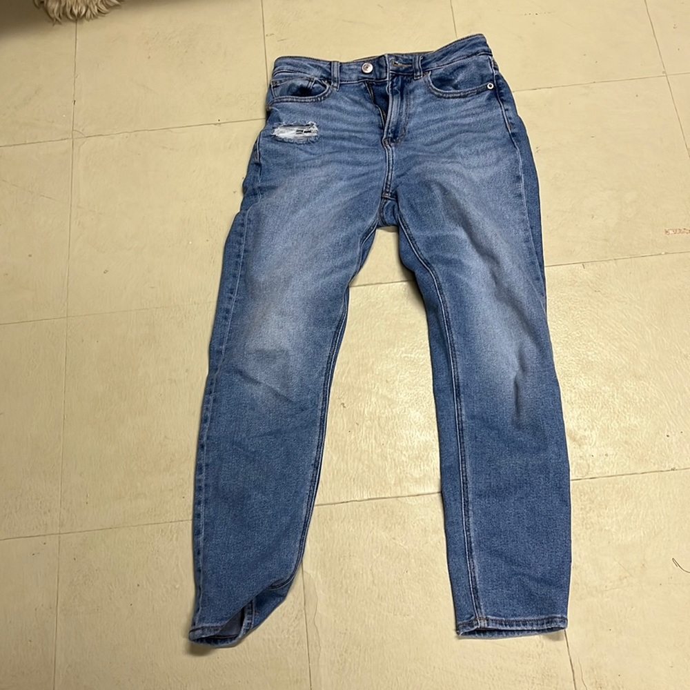 American eagle mom jeans